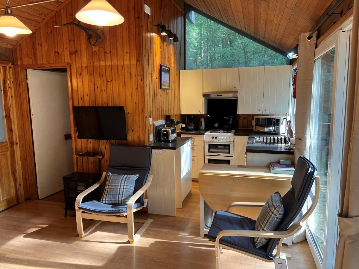 Loch Aweside Forest Cabins Dalavich Εξωτερικό φωτογραφία