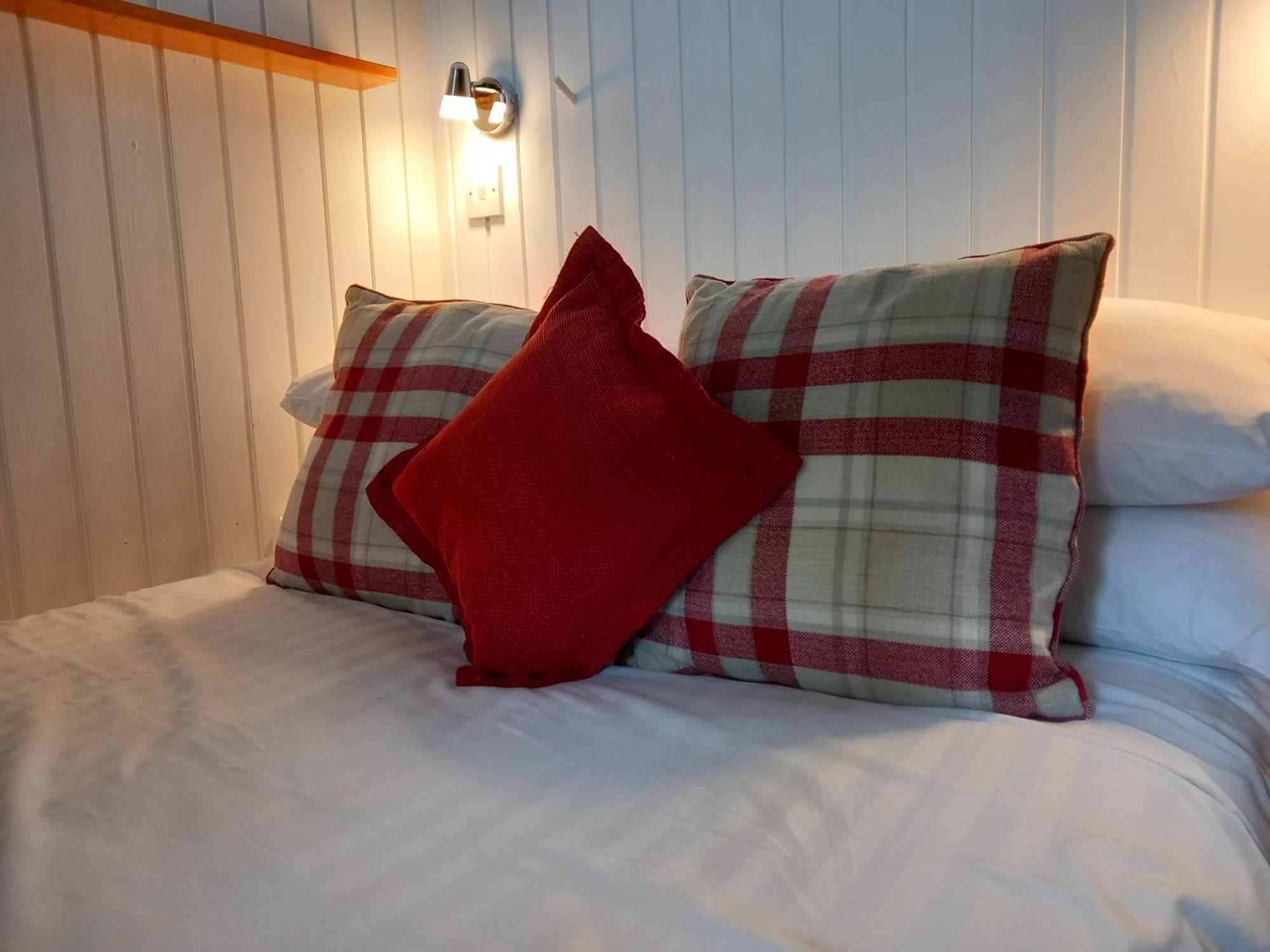 Loch Aweside Forest Cabins Dalavich Δωμάτιο φωτογραφία